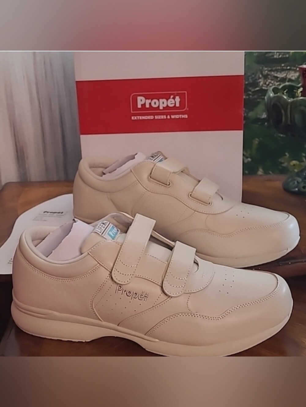 New in box! LifeWalker Propet Orthopedic athletic Mens 15 X extra wide shoes